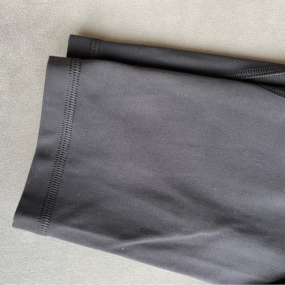 Lululemon Align High-Rise Pant with Pockets 25” l Black - Picture 3 of 7